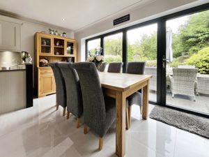 Dining area- click for photo gallery